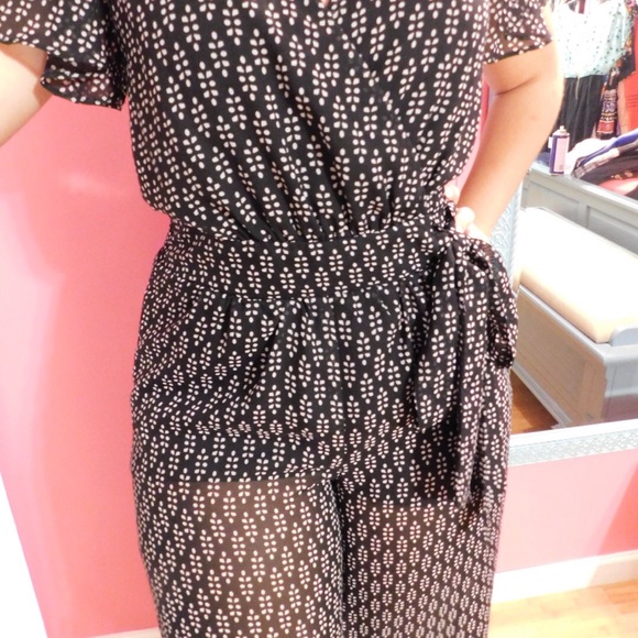 Sheer V-Neck Jumpsuit - Picture 5 of 5